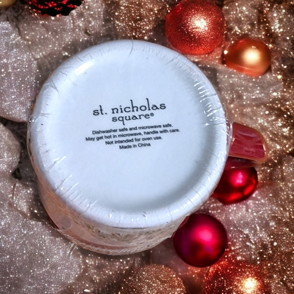 ๐๏ธ St Nicholas Square Hand Painted Yuletide Cup & Coaster Set 'Warm Wishes' - Picture 4 of 5